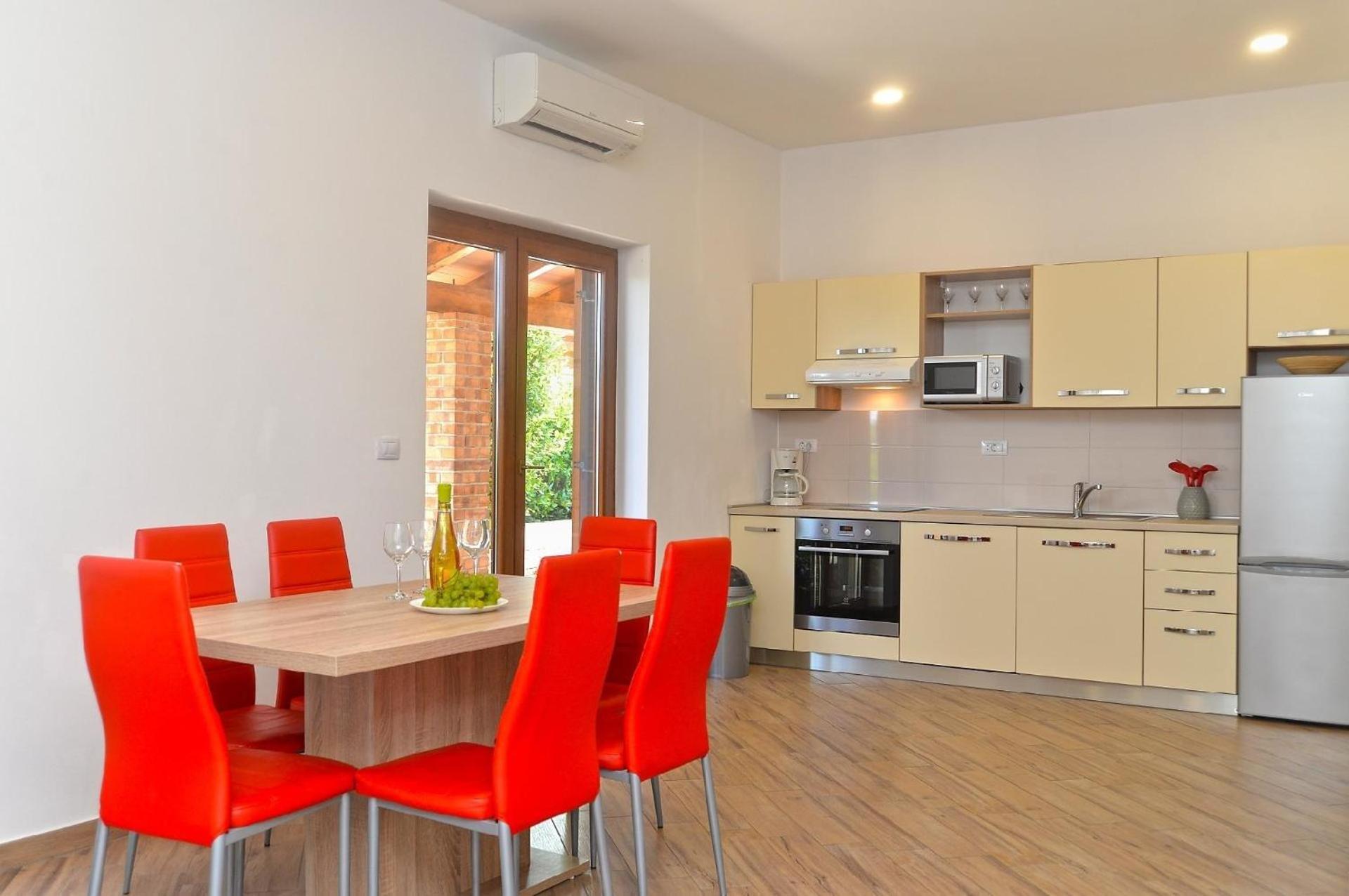 Ferienhaus Mit Privatpool Fuer 5 Personen Ca 80 Qm In Liznjan, Istrien Suedkueste Von Istrien Extérieur photo